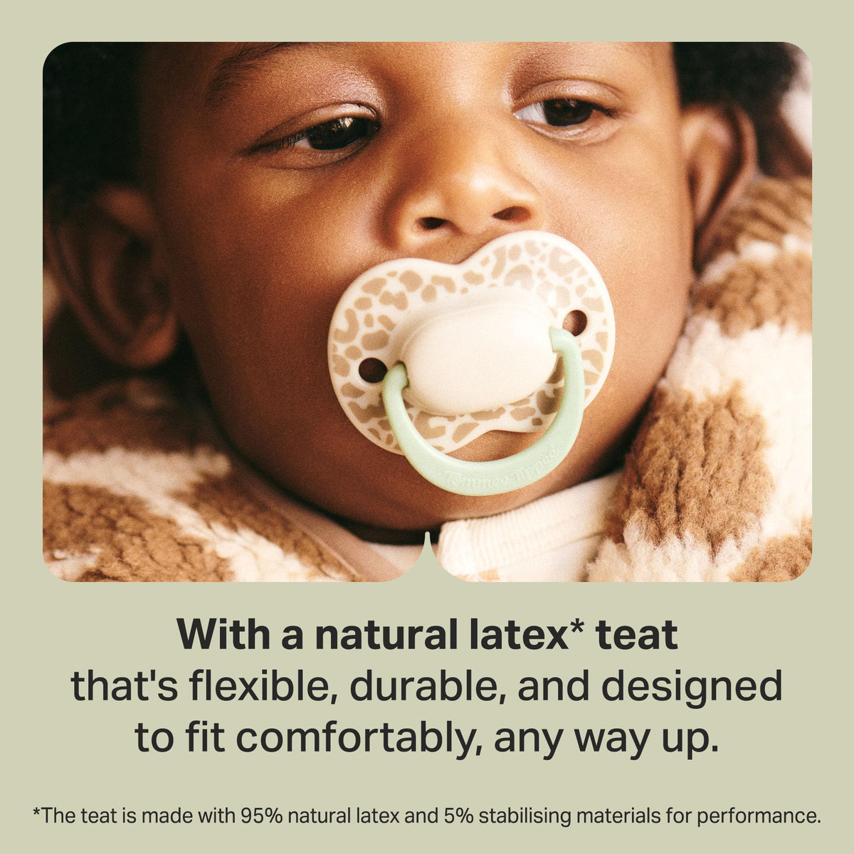 Tommee Tippee Cherry Latex Dummies, 18-36 Months, Pack of 2 Dummiess with 100% Natural Latex baglet