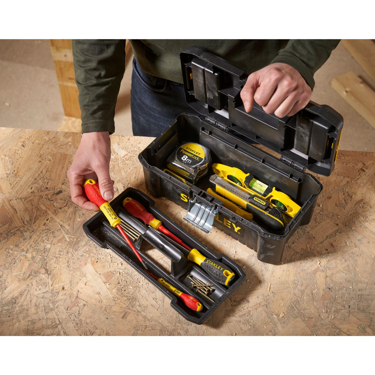 STANLEY 16in Essential Lightweight Tool Box, STST1-75518