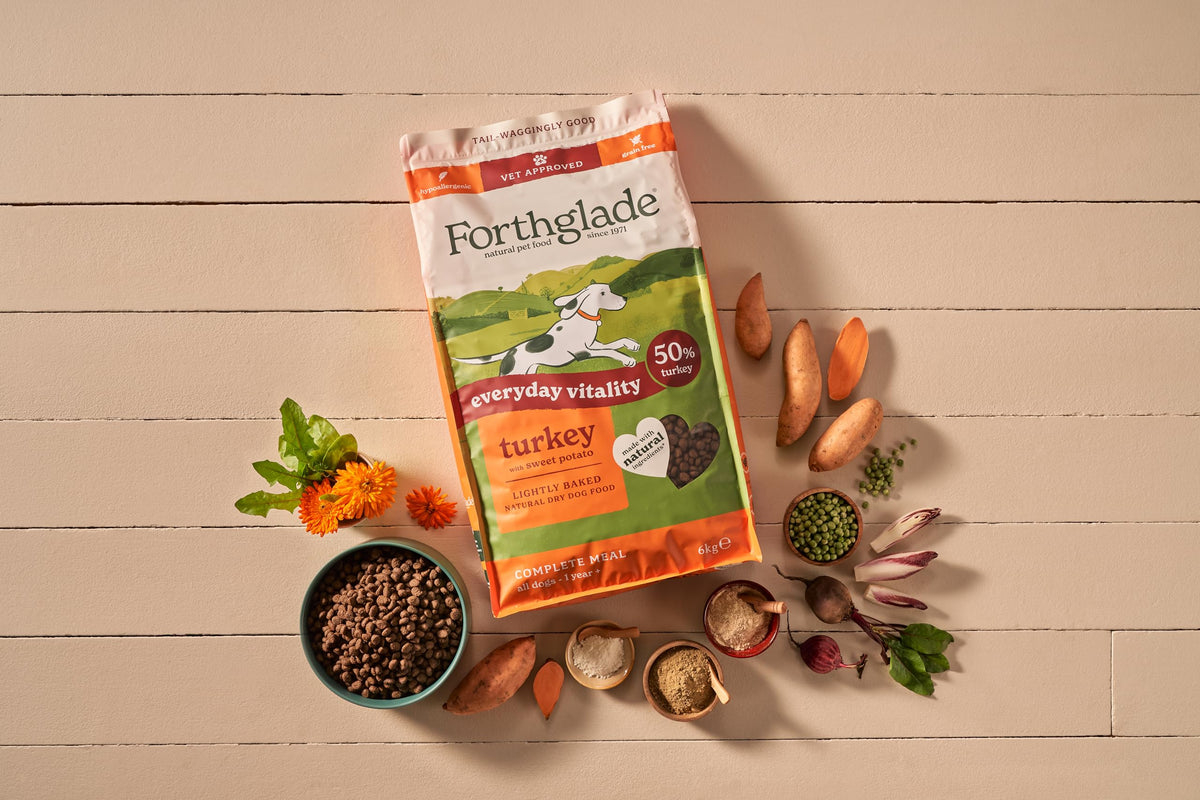 Forthglade Dry Dog Food, Lightly Baked, (2kg), Hypoallergenic and Grain Free Dog Food, Adult 1 Year +, Turkey With Sweet Potato, Completed and Balanced Meal, 50% Single Source Protein