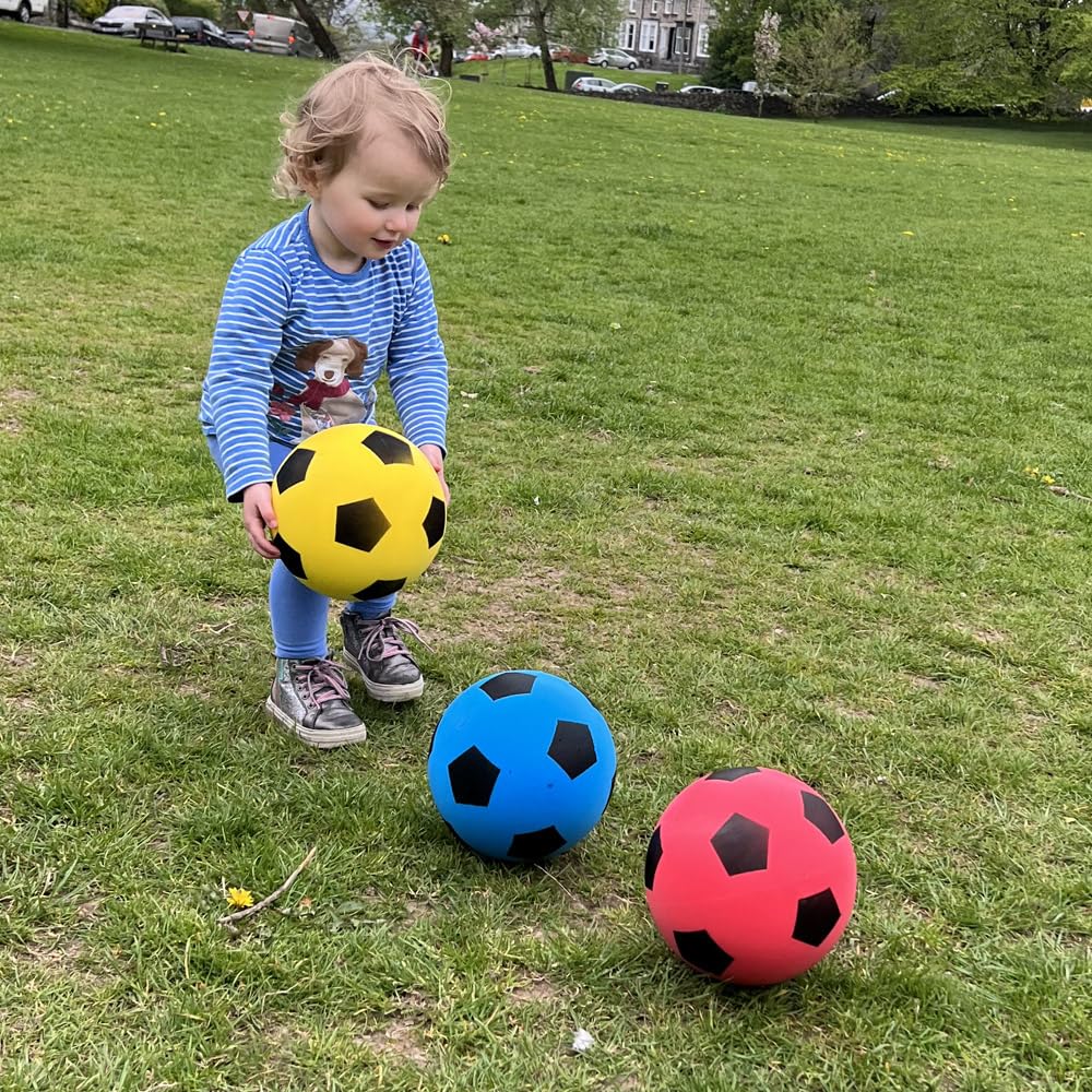 Fun Sport Foam Footballs | Indoor/Outdoor Soft Sponge Foam Soccer Ball | Play Many Games For Hours Of Fun | Suitable For All Ages