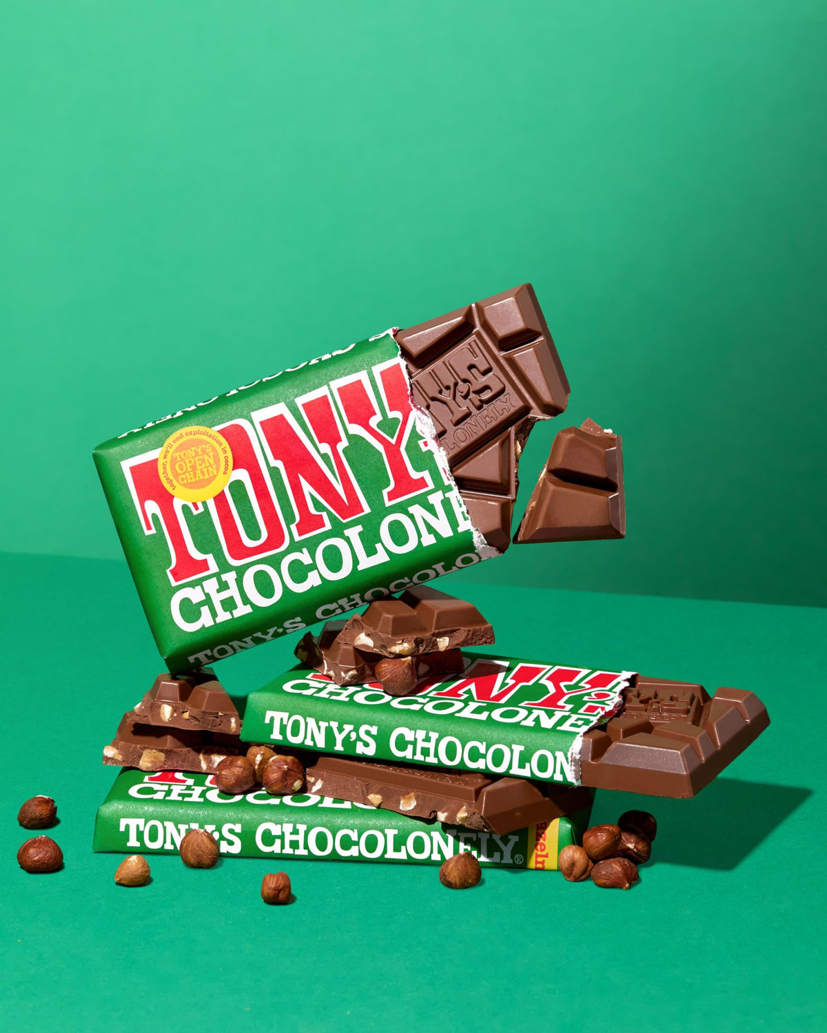 Tony's Chocolonely Milk Chocolate Bar - 180g Belgian Fairtrade Chocolate, Gift, 32% Cocoa, Vegetarian