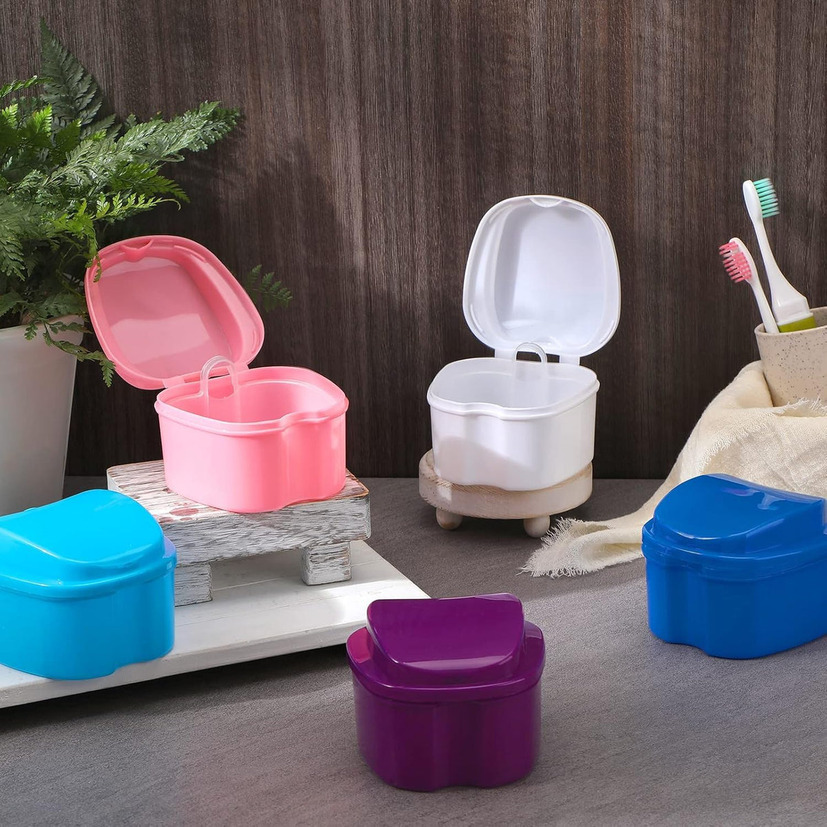 chenqi Retainer Cup Holder Mouthguard Cleaning Case with Strainer Basket, Denture Bath Box Storage Cup Holder for Travel Cleaning