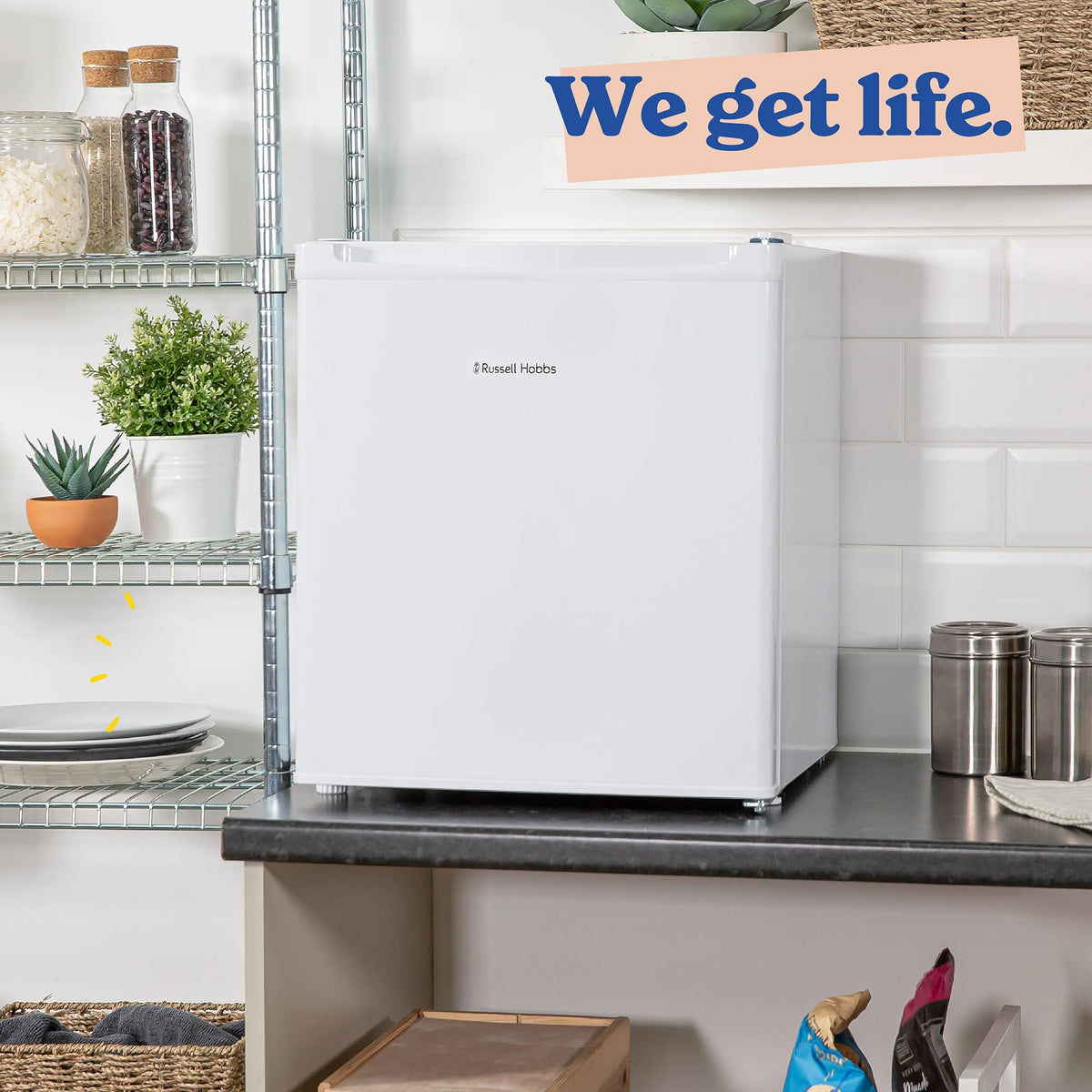 Russell Hobbs Table Top Larder Mini Fridge 66L Capacity, Reversible Door & Adjustable Feet, 0 to 8 Degrees Manual Temperature Control, Silver RH67TTLF0E1SS