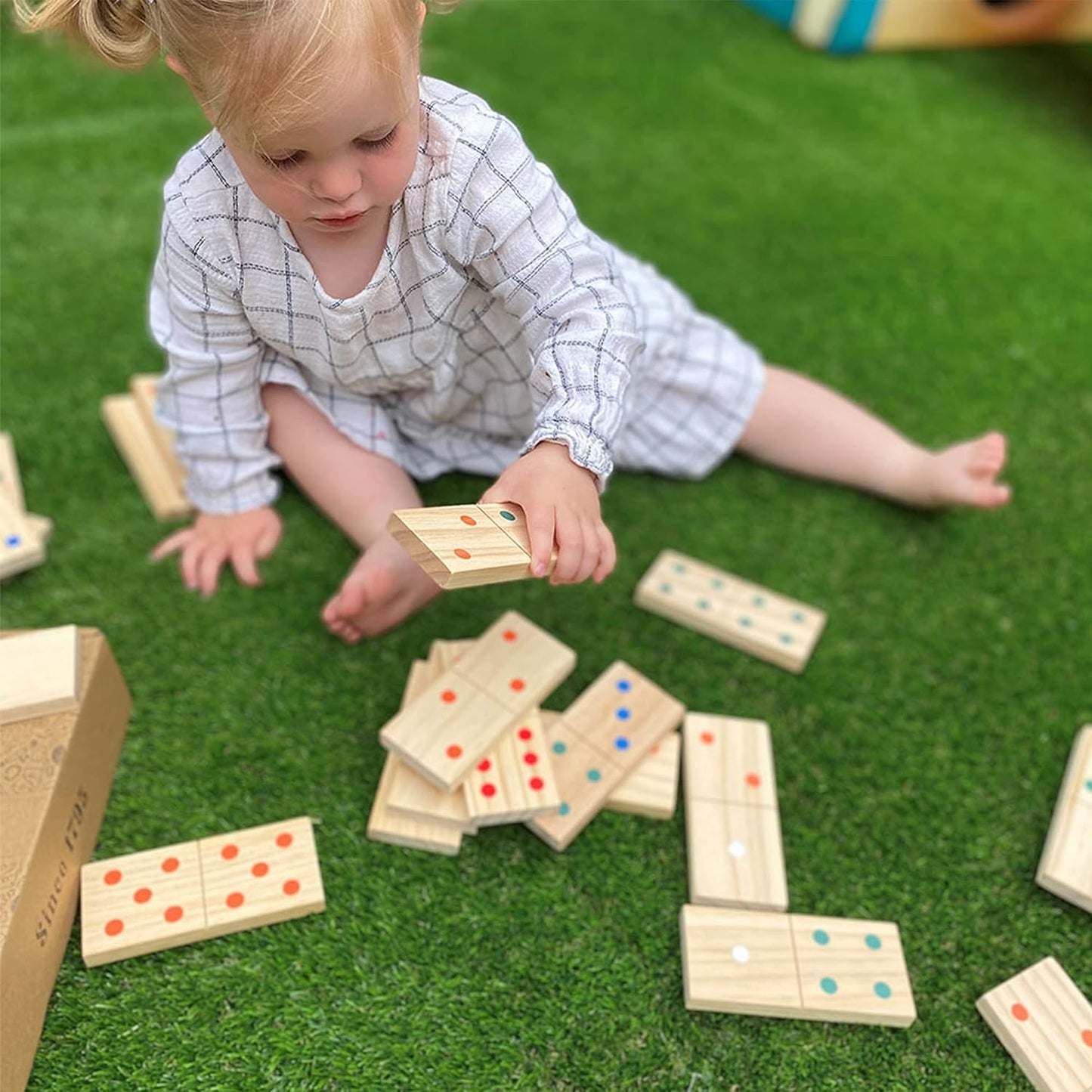 Jaques of London Wooden Giant Dominoes | Garden Games for Kids | Dominoes for Children | Outdoor Games | Since 1795