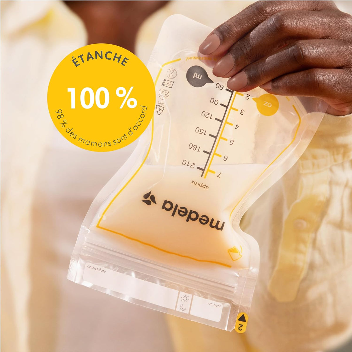 Medela Easy Pour Disposable Breastmilk Storage Bags, 210 ml Capacity, Leakproof Design with Milk Protection, Made Without BPA, Pack of 50