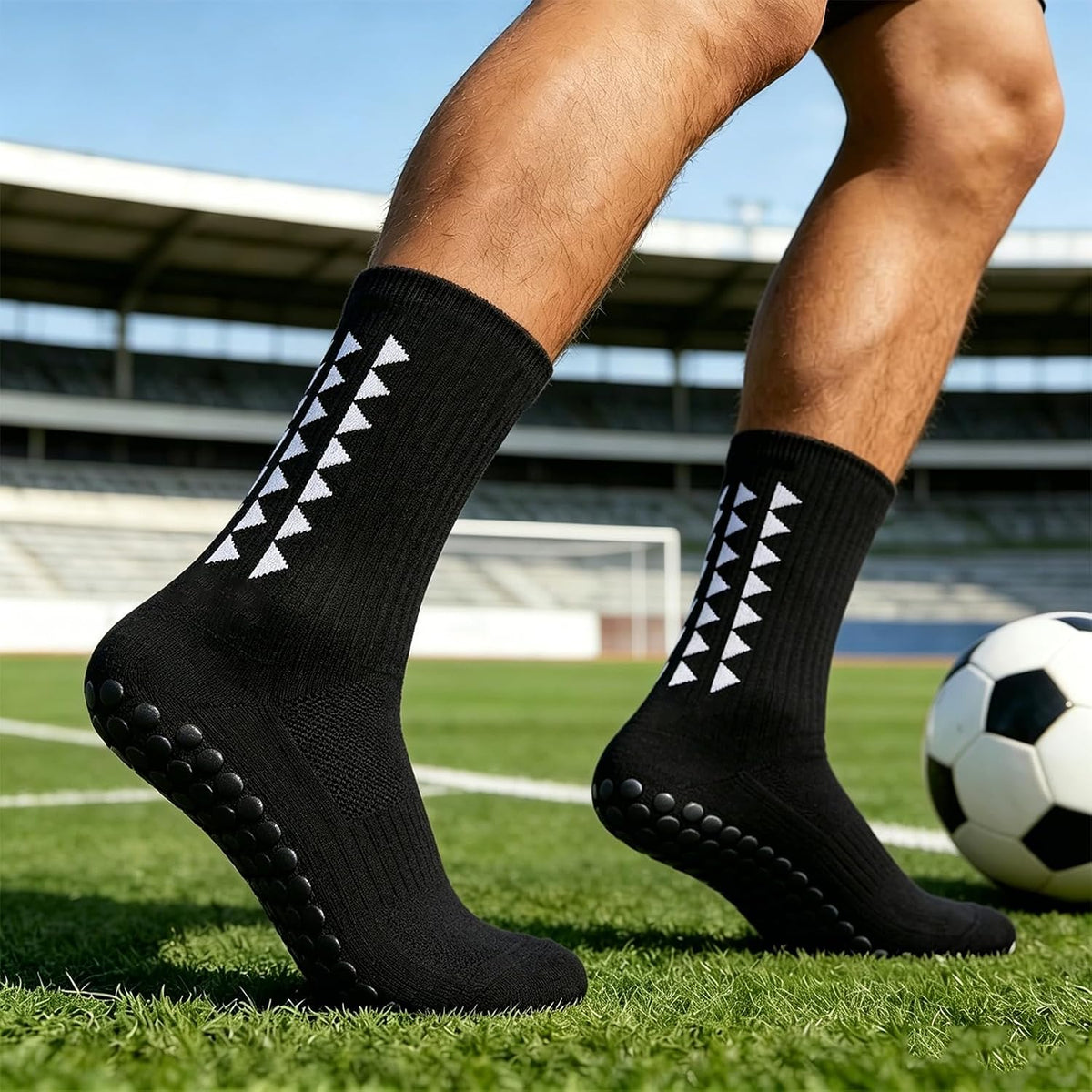 3 Pairs Non Slip Football Socks, Football Grip Socks for Men, Soccer Socks with Rubber Dots for Yoga Running Hiking