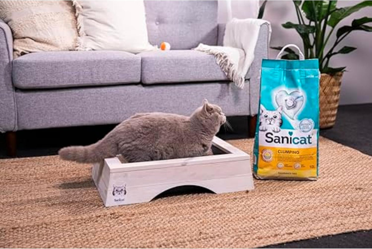 Sanicat - Clumping Unscented Cat Litter | Made of natural minerals with guaranteed odour control | Absorbs moisture and makes cleaning easier | 10 L capacity