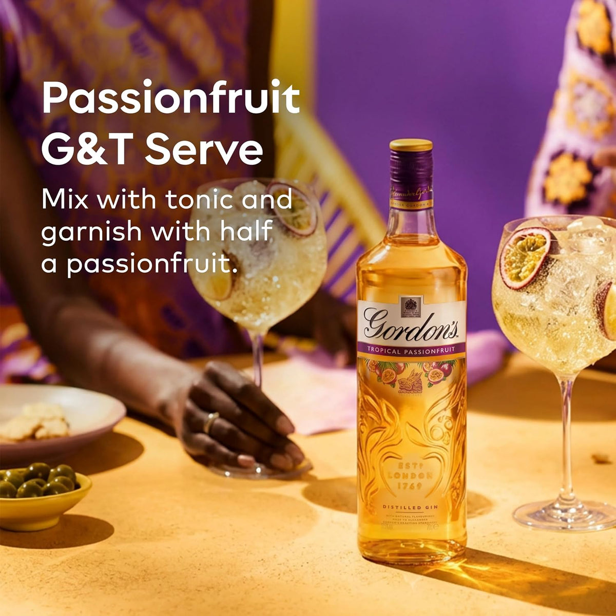 Gordon's Tropical Passionfruit Distilled Gin | 37.5% vol | 70cl | Tropical Passionfruit Flavours with Juniper Notes & Gin Botanicals | Enjoy in a Glass with Tonic