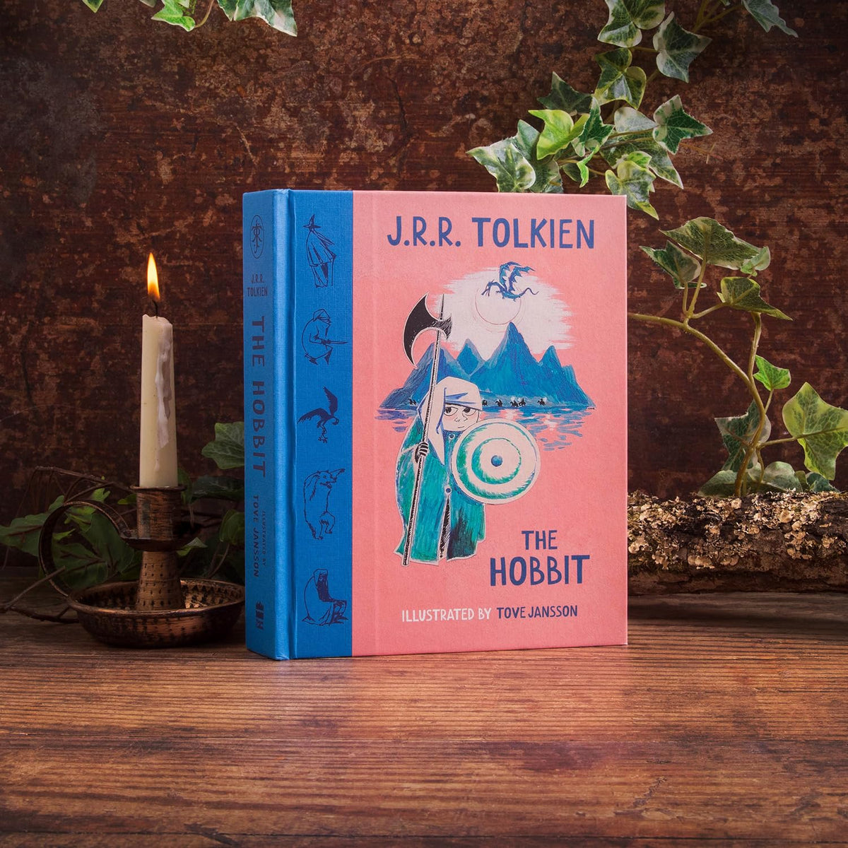The Hobbit: The enchanting children’s classic with beautiful illustrations from the creator of the Moomins.