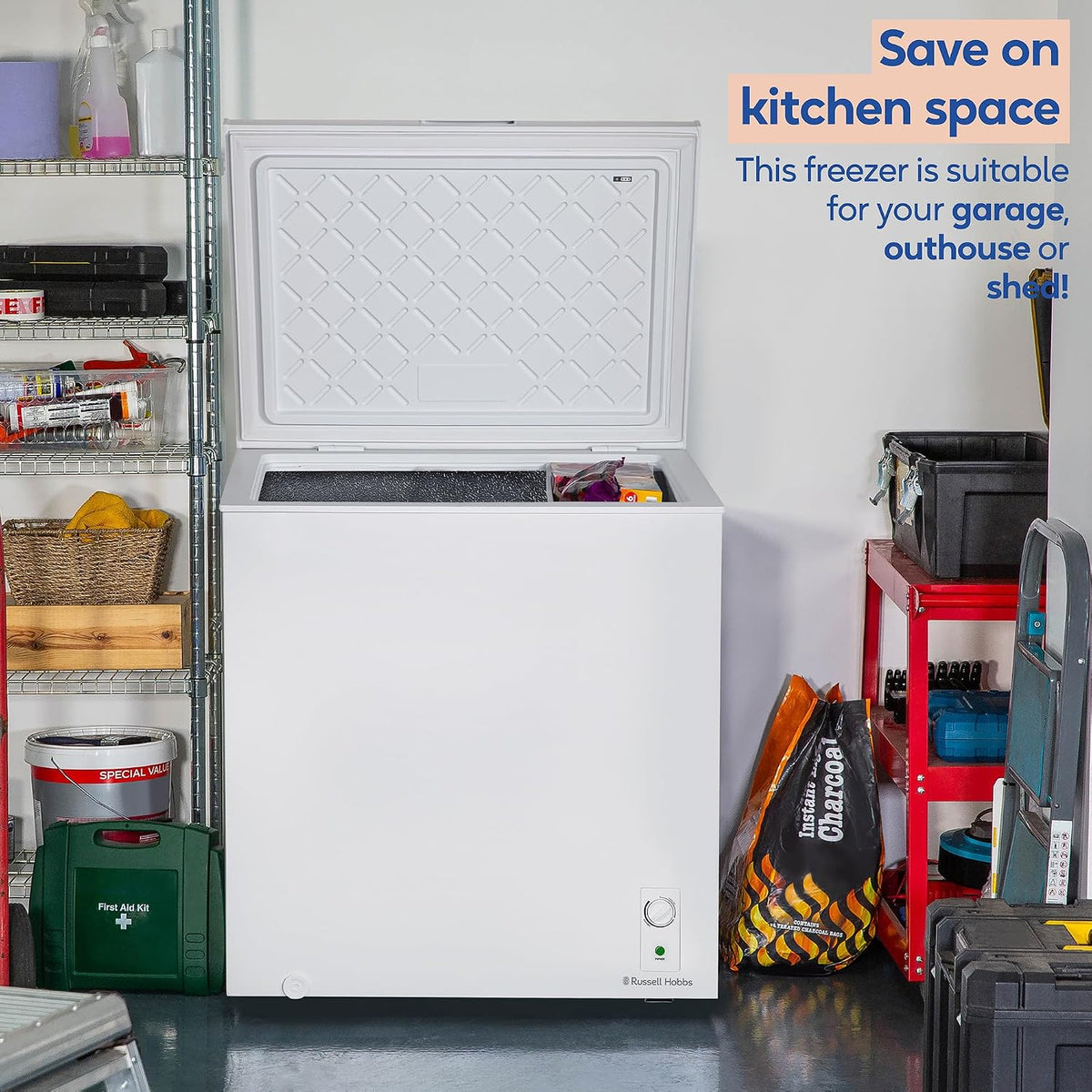 Russell Hobbs White Chest Freezer 143L Freestanding, Adjustable Thermostat, Chill or Freeze Function, 4 Star Freezer Rating & Suitable for Outbuildings & Garages RH142CF0E1W