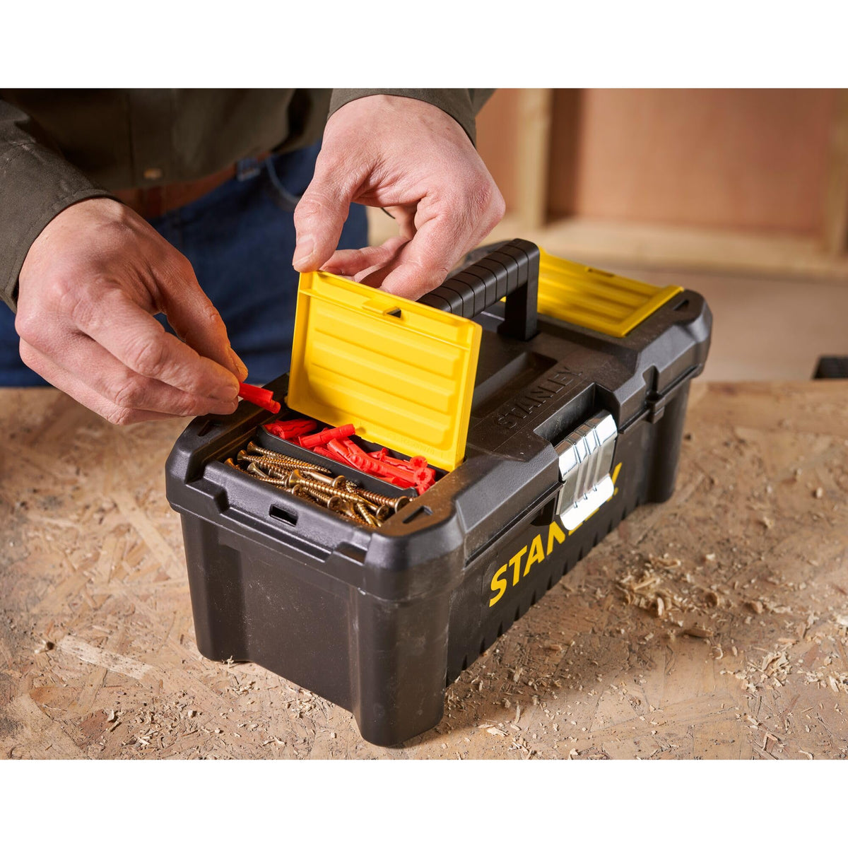 STANLEY 16in Essential Lightweight Tool Box, STST1-75518