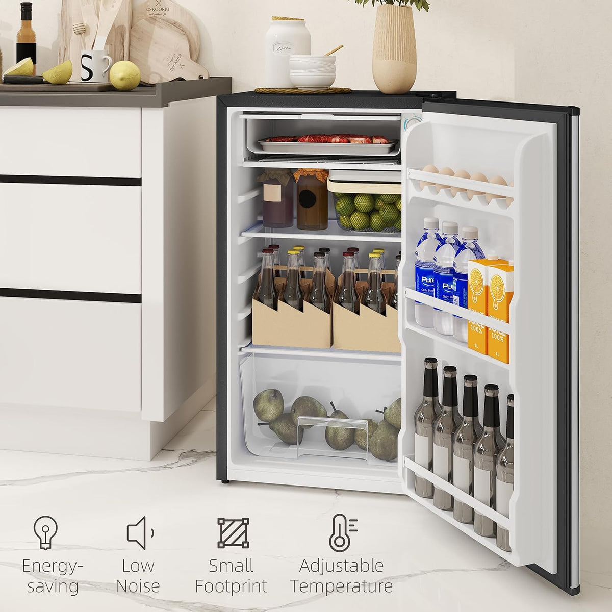 HOMCOM Under Counter Fridge 91L Small Fridge with Chiller Box Silver Tone