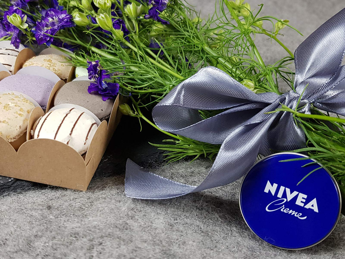 NIVEA Creme Moisturising Cream for Face, Body and Hands, 400 ml