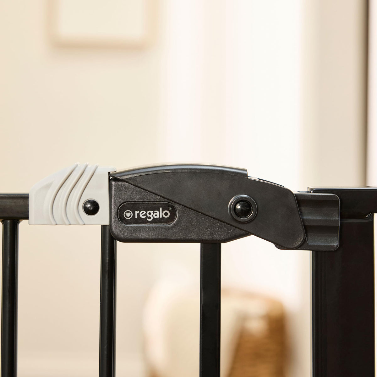 Regalo Safety 91.4cm Extra Tall Baby Gate for Doorways & Bottom of Stairs, Fits Openings 73.6-90cm (Extension Included), Pressure Mounted for Babies, Toddlers & Pets