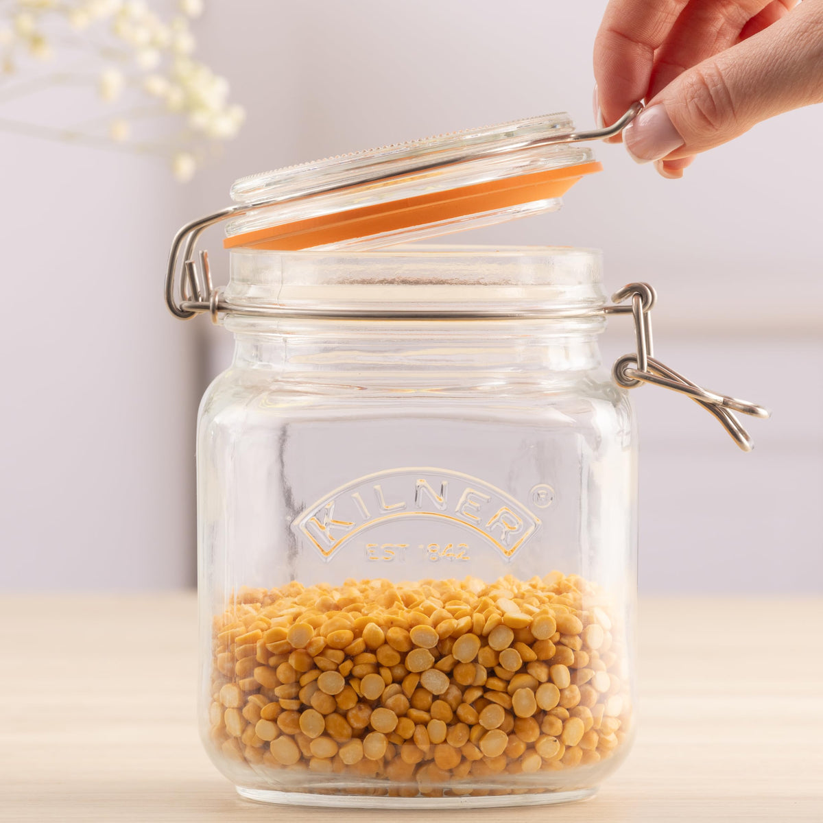 Kilner Square Clip Top Jar 250ml (0.25L) Airtight Glass Jar for Storing Herbs Spices Dried Fruits Nuts and Seeds