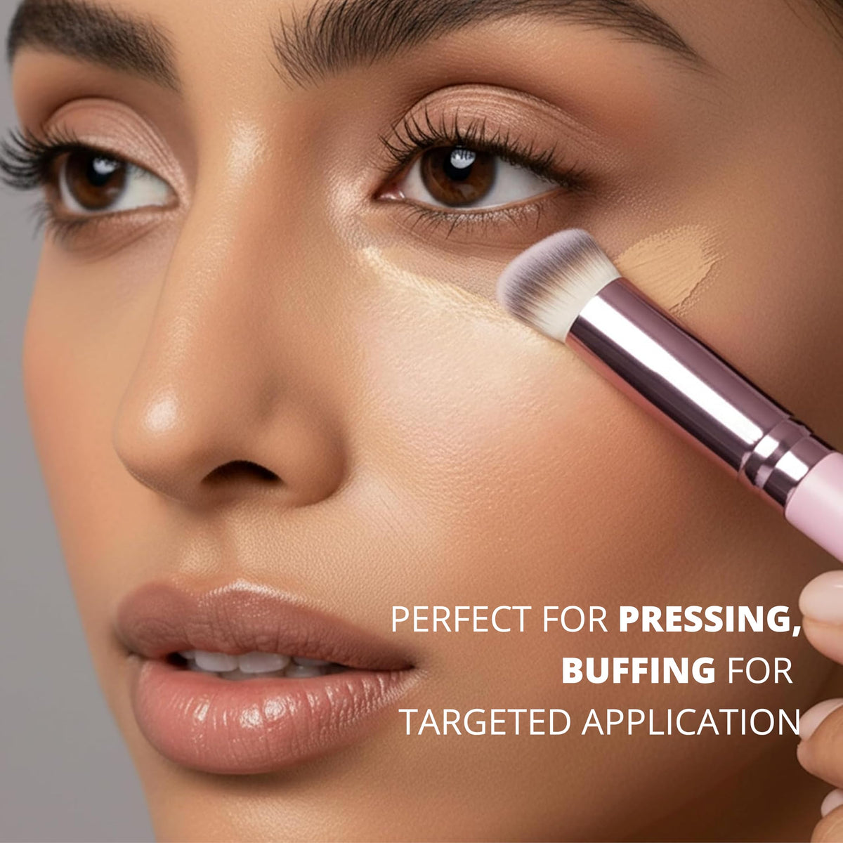 Make Up Brush Foundation Kabuki Flat Top, Perfect For Blending Liquid Cream