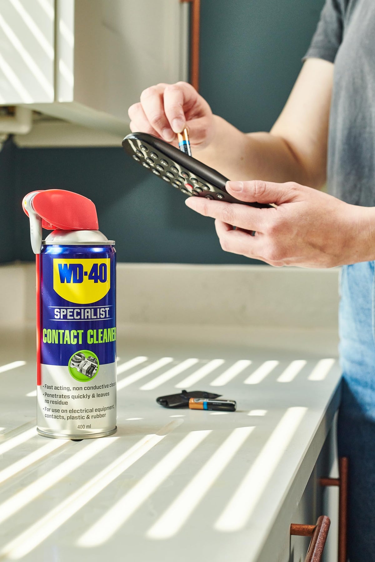 WD-40 Specialist Electrical Contact Cleaner Spray, Residue-Free - 400ml