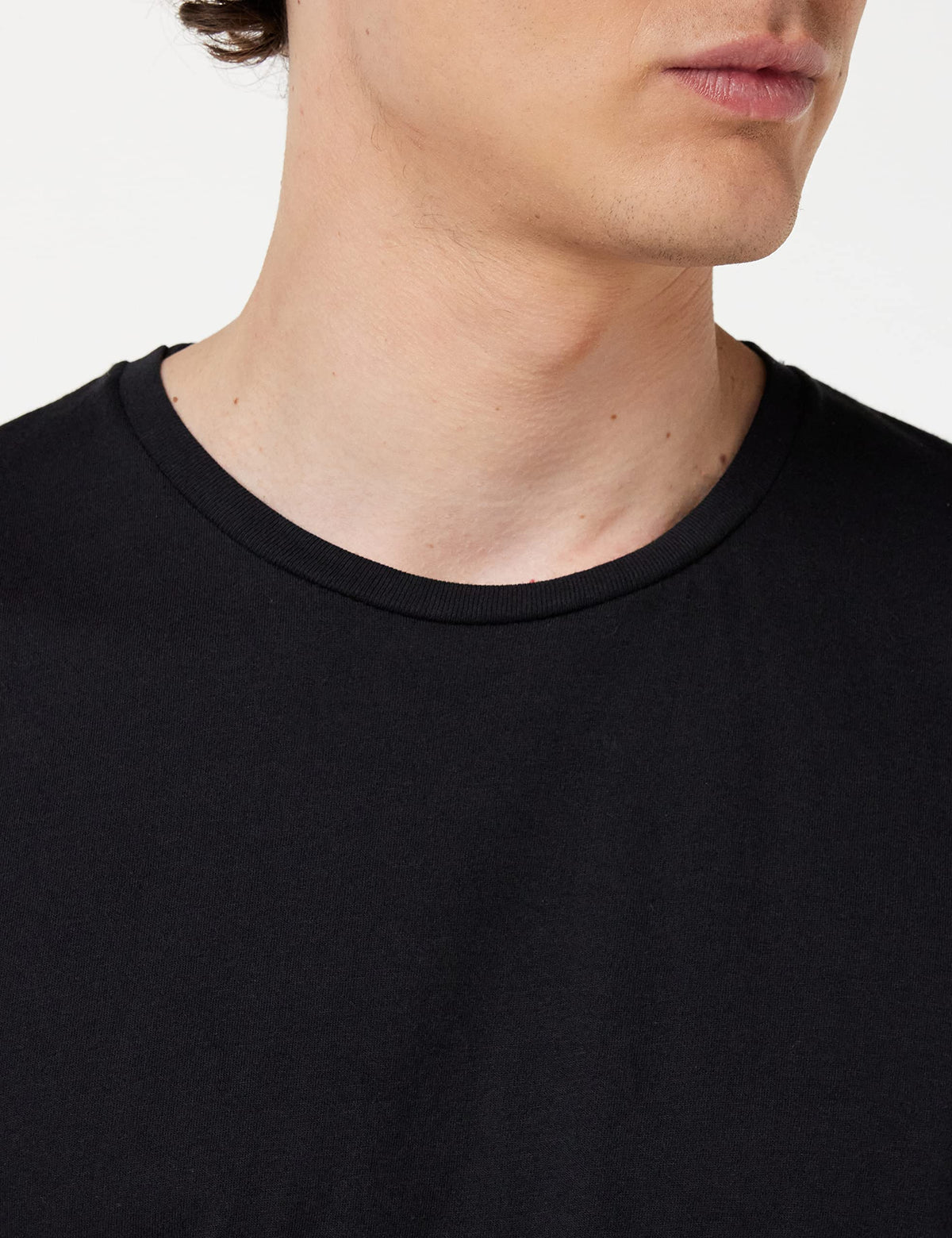 Fruit of the Loom Men's T-Shirt Iconic Tee, Lightweight Ringspun Tee, 5 Pack