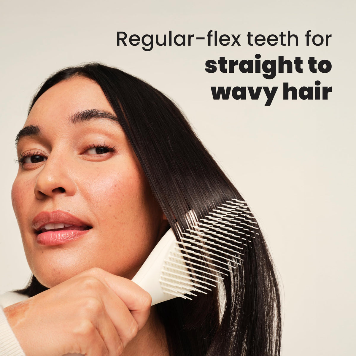 Tangle Teezer The Ultimate Detangler Straight to Curly Hairbrush