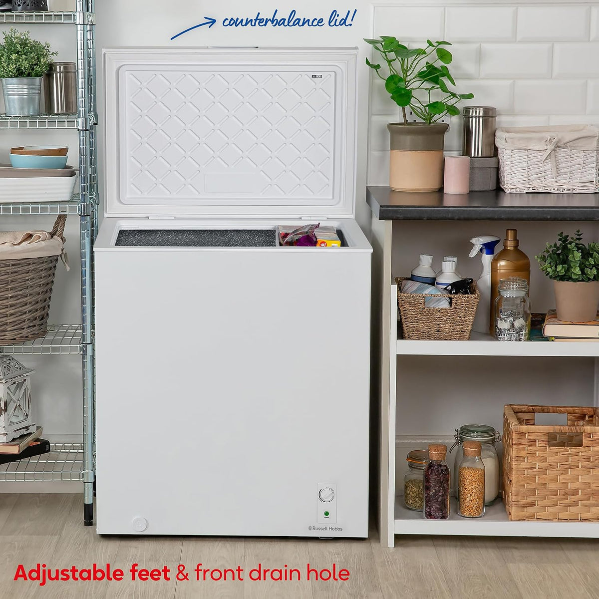 Russell Hobbs White Chest Freezer 143L Freestanding, Adjustable Thermostat, Chill or Freeze Function, 4 Star Freezer Rating & Suitable for Outbuildings & Garages RH142CF0E1W