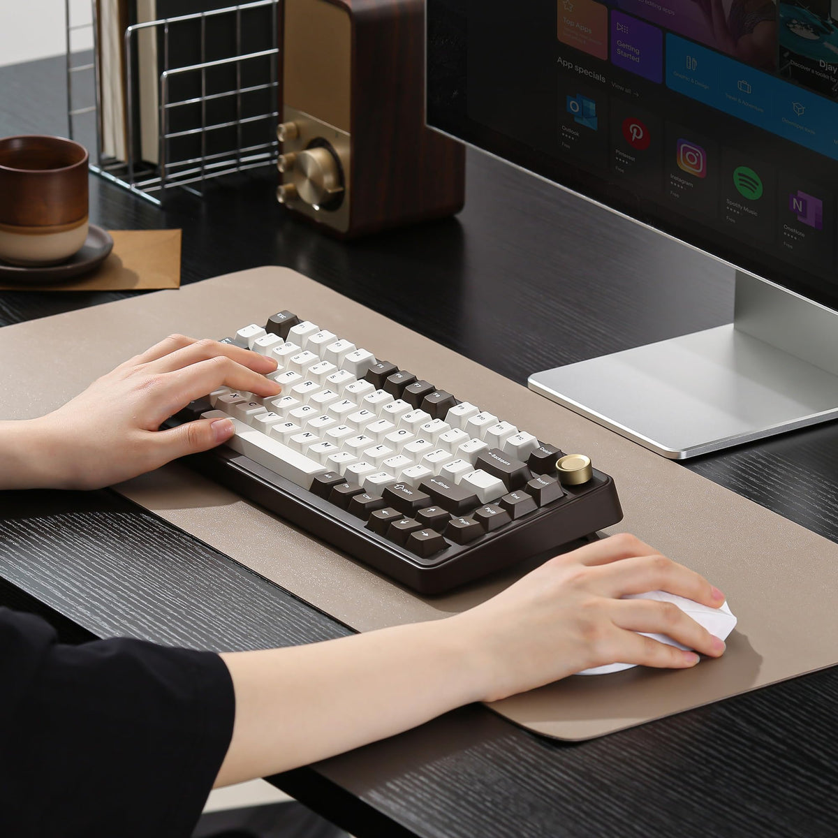 YUNZII B75 PRO 75% Wireless Mechanical Keyboard (Black Heart,Cocoa Switch)