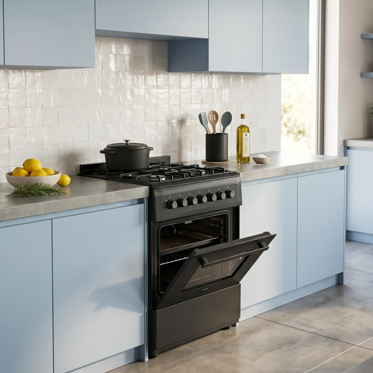 HYE Gas Cooker - 4 Gas Burners, 62L Electric Oven