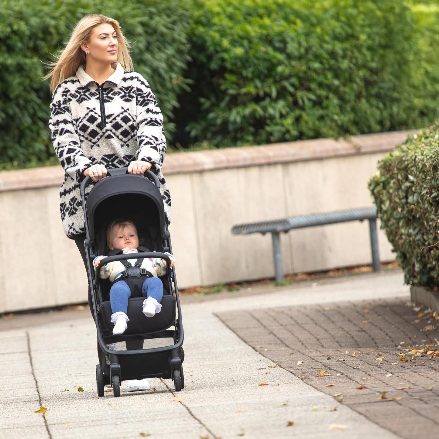 Red Kite Push Me Explor Ultra Compact Fold Stroller - Black