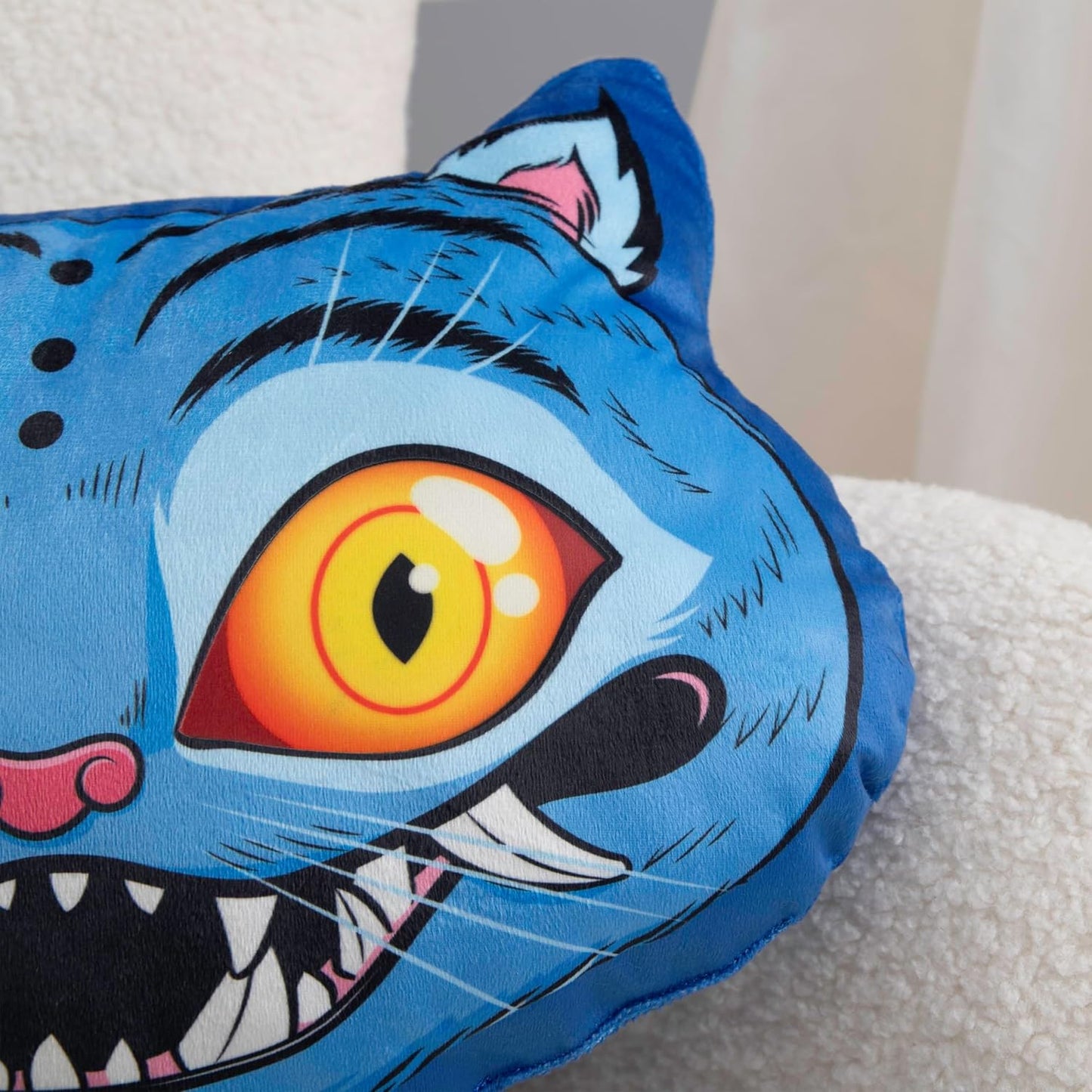 K Pop Demon Hunters Officially Licensed Shaped Cushion Pillow | Derpy Shaped Pillow | Glow In The Dark | Perfect For Bedroom Or Living Room Décor 40 x 40cm