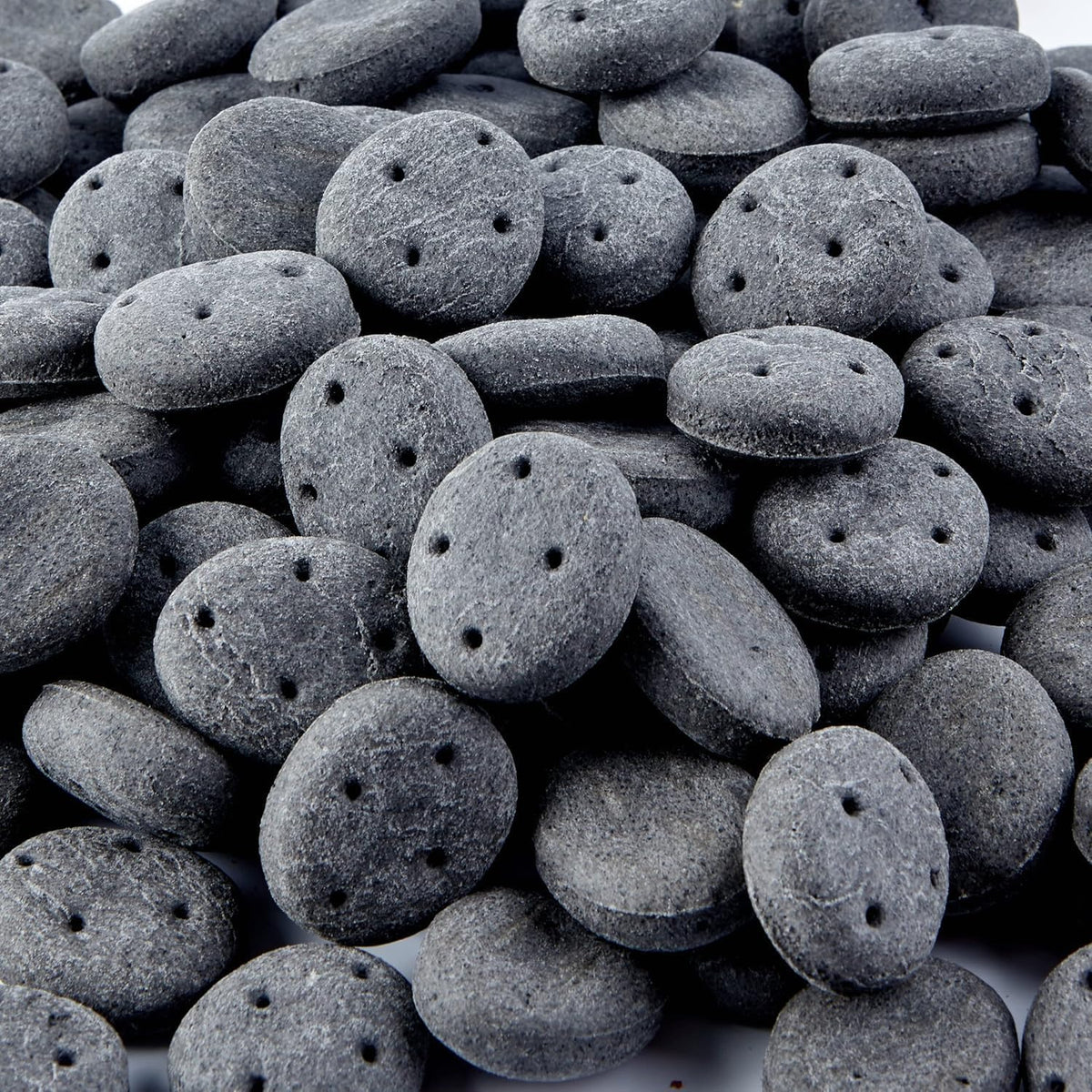Premium Dog Biscuits Treats 1kg (Charcoal Cobs)