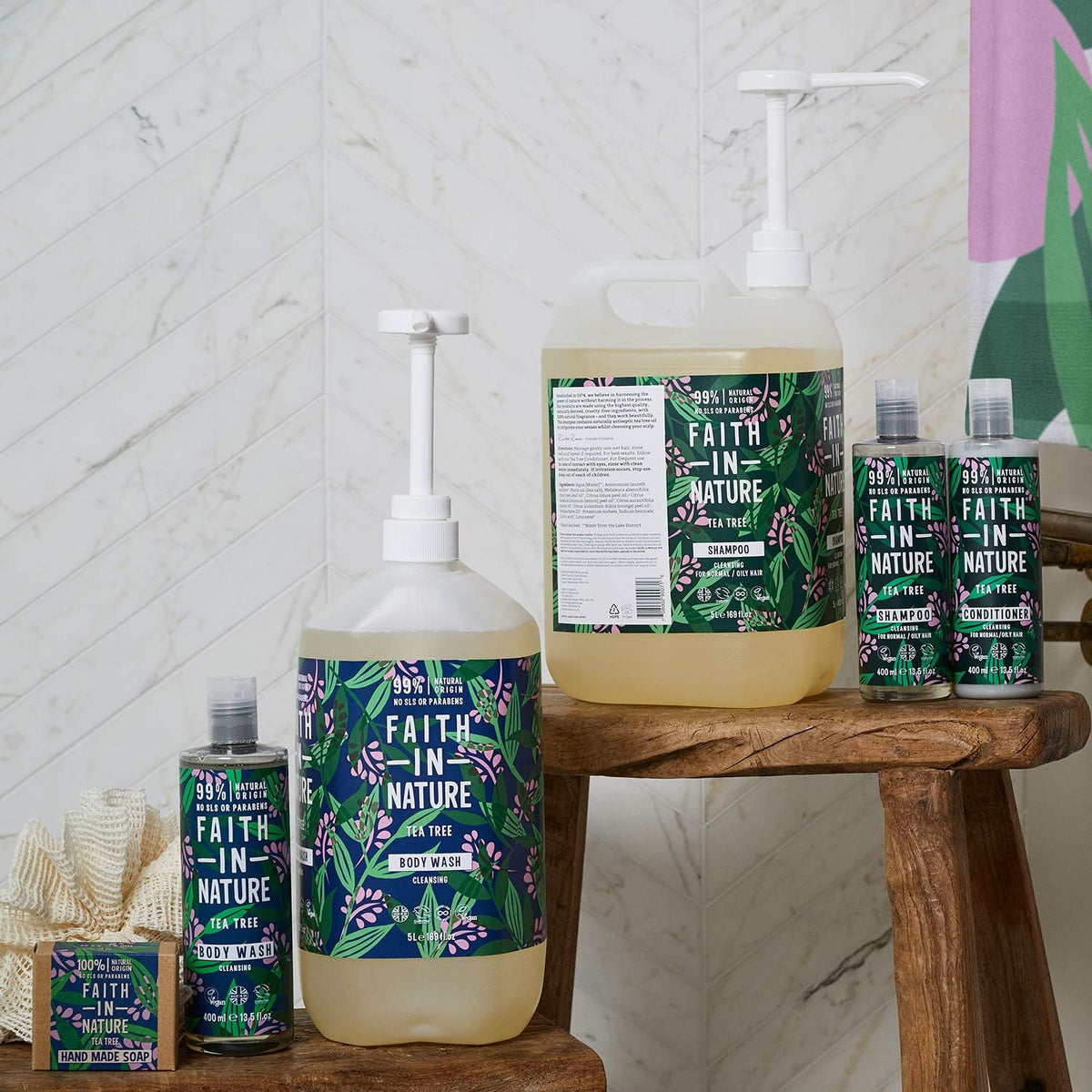 Faith In Nature Natural Fragrance Free Body Wash, Sensitive, Vegan and Cruelty Free, No SLS or Parabens, 400 ml