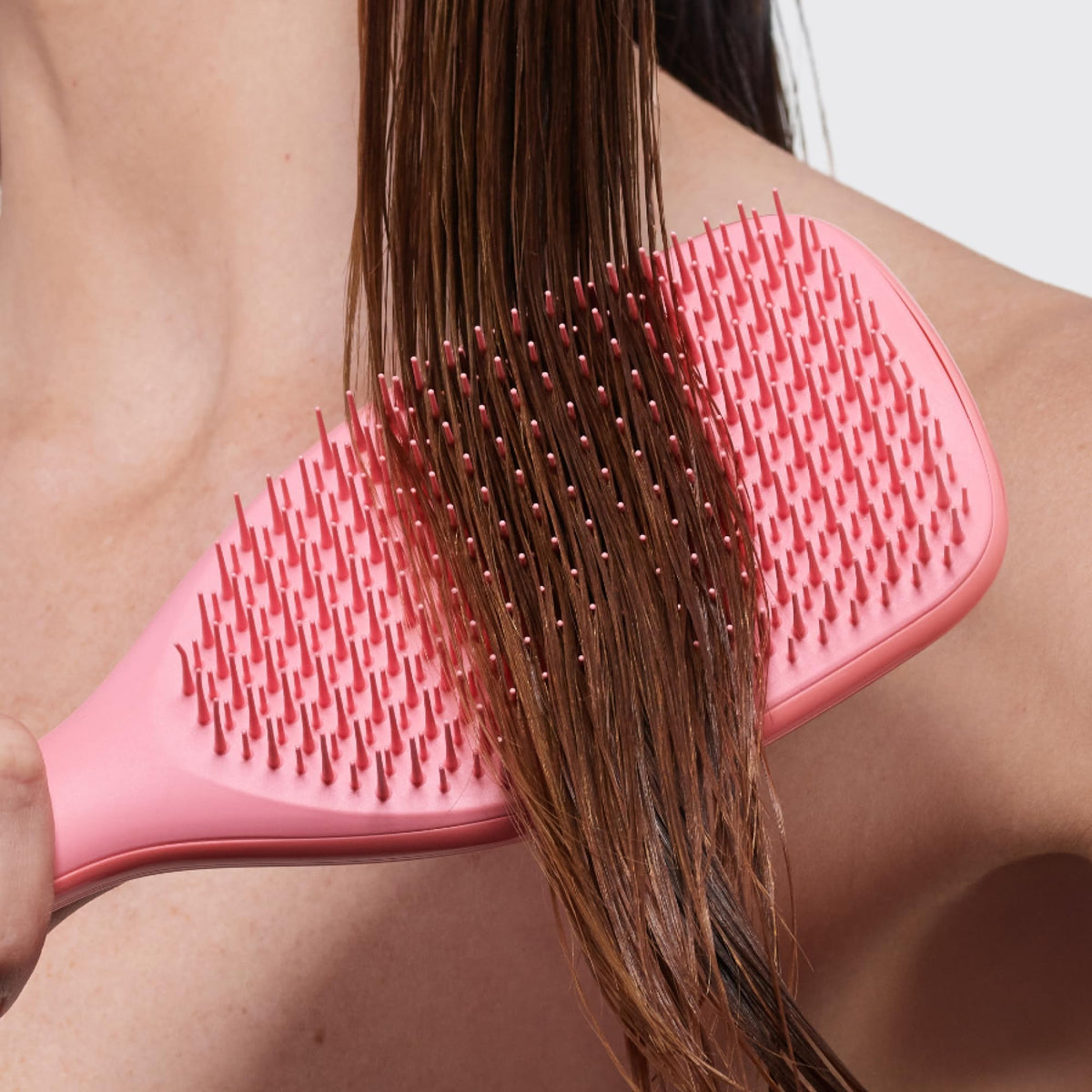 Tangle Teezer The Ultimate Detangler Straight to Curly Hairbrush