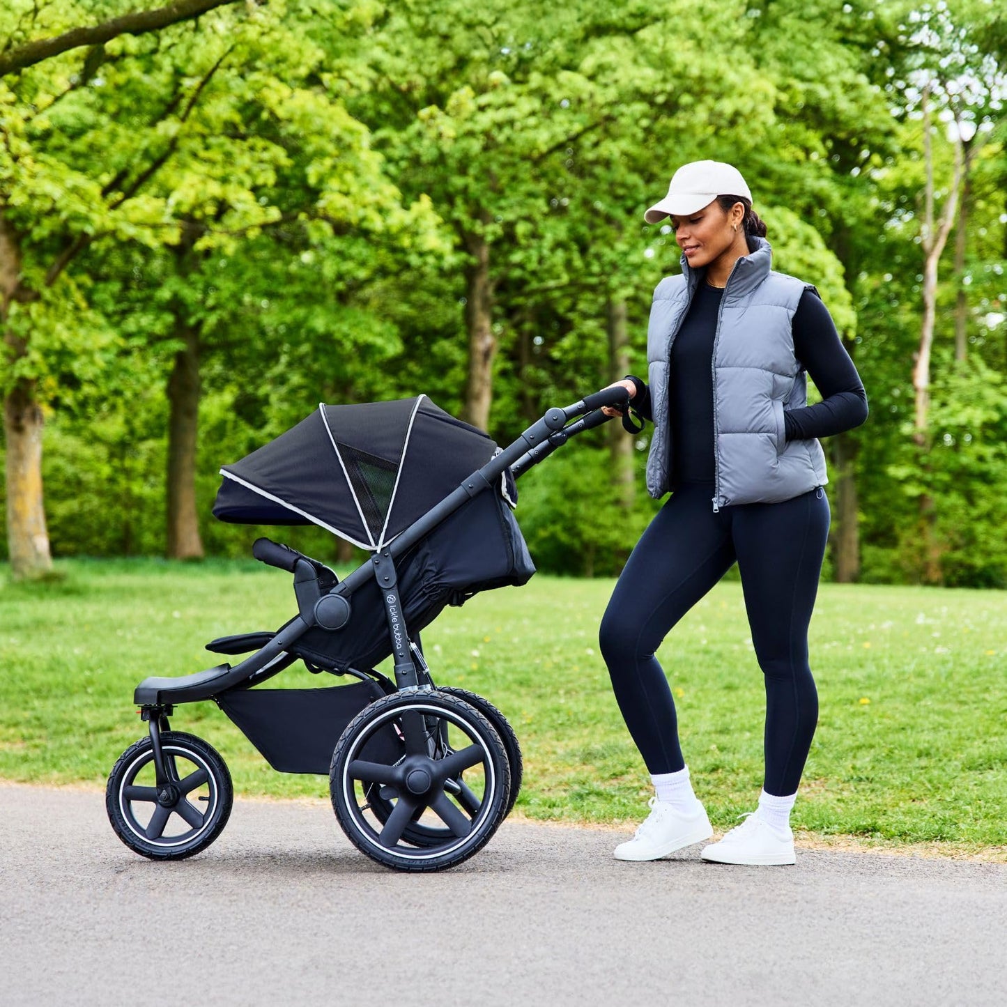 Ickle Bubba Venus Jogger Pro Max Stroller (Charcoal Grey) – All-Terrain 3-Wheel Pushchair from Birth to 22kg, Waterproof Hood & Footwarmer, Adjustable Handle, Cup Holder & Self-Locking Fold