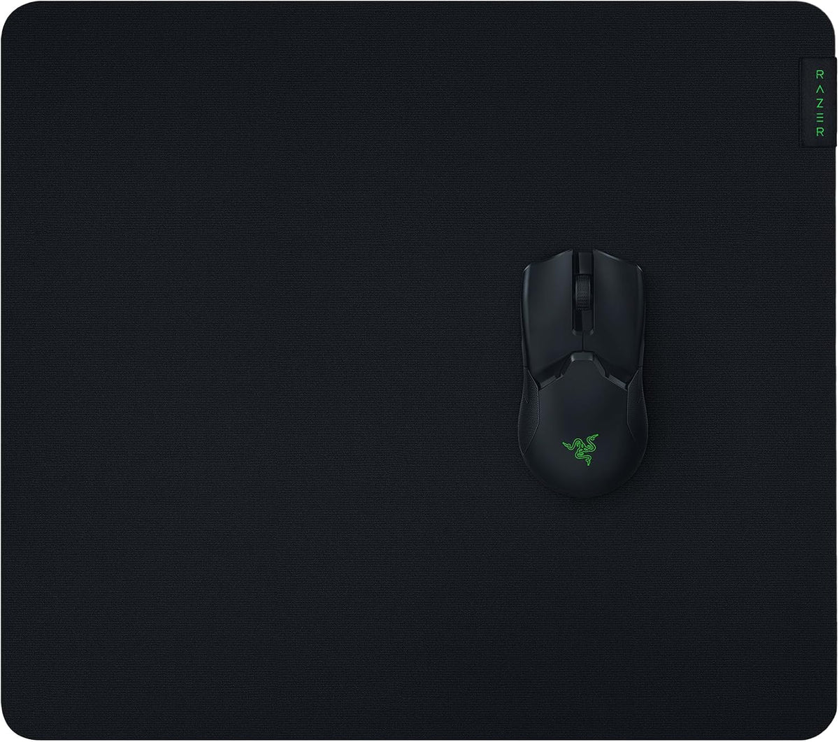 Razer Gigantus V2 Large - Soft Large Gaming Mouse Mat for Speed and Control (Non-Slip Rubber, Textured Micro-Weave Cloth, 45 x 40 x 0.3cm) Black