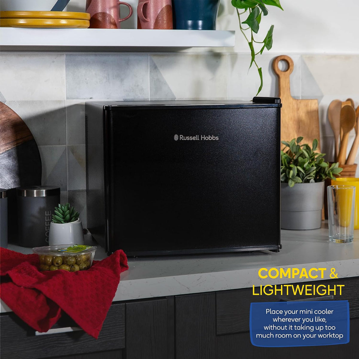 Russell Hobbs Quiet Mini Cooler 17L Thermoelectric for Drinks with Adjustable Thermostat, Portable in Black, Compact For Bedroom, Home, Caravan, Car RH17CLR1001B
