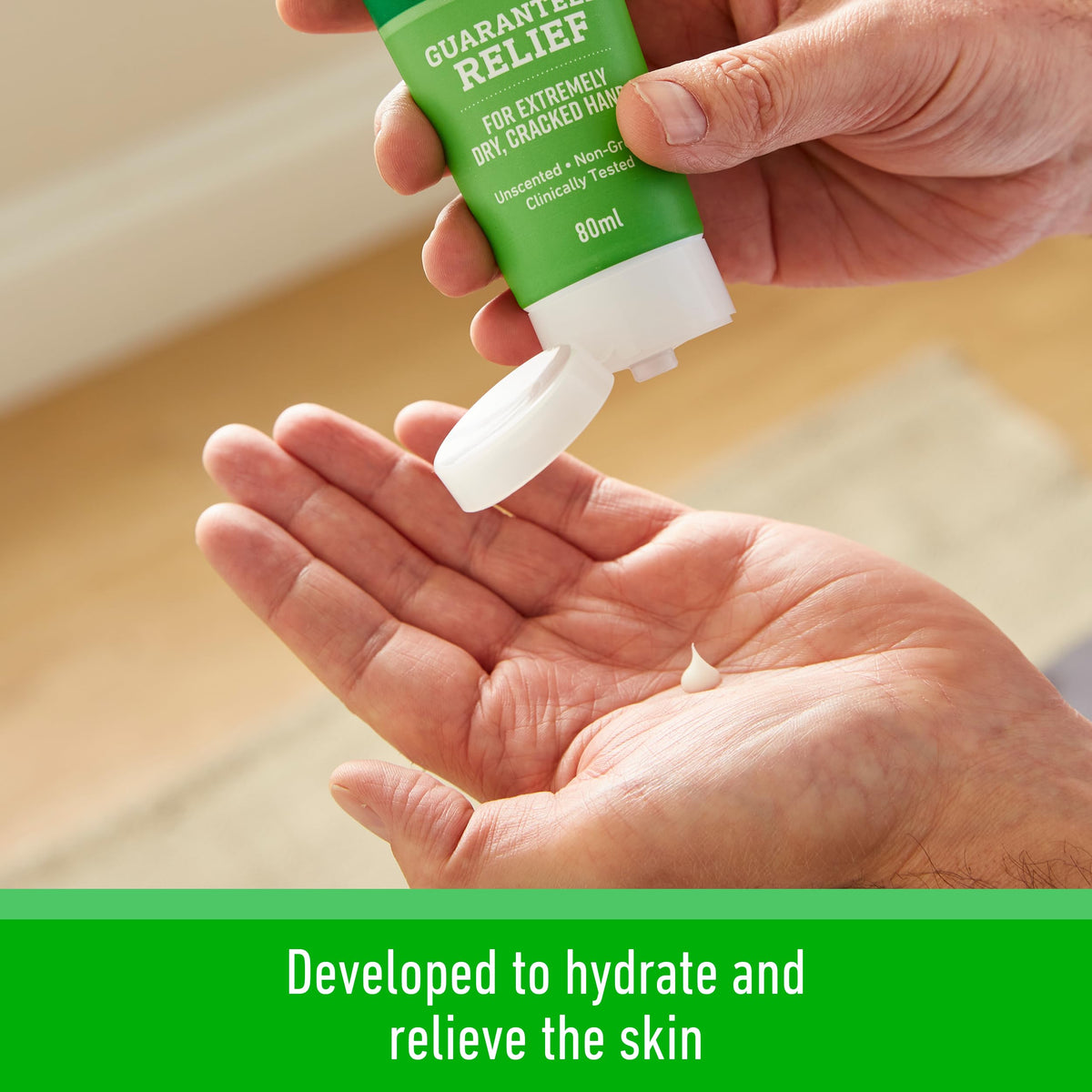 O'Keeffe's Working Hands, 96 g Jar 2 Pack - Hand Cream for Extremely Dry, Cracked Hands | Instantly Increases Moisture Content, Forms a Protective Layer and Prevents Moisture Loss