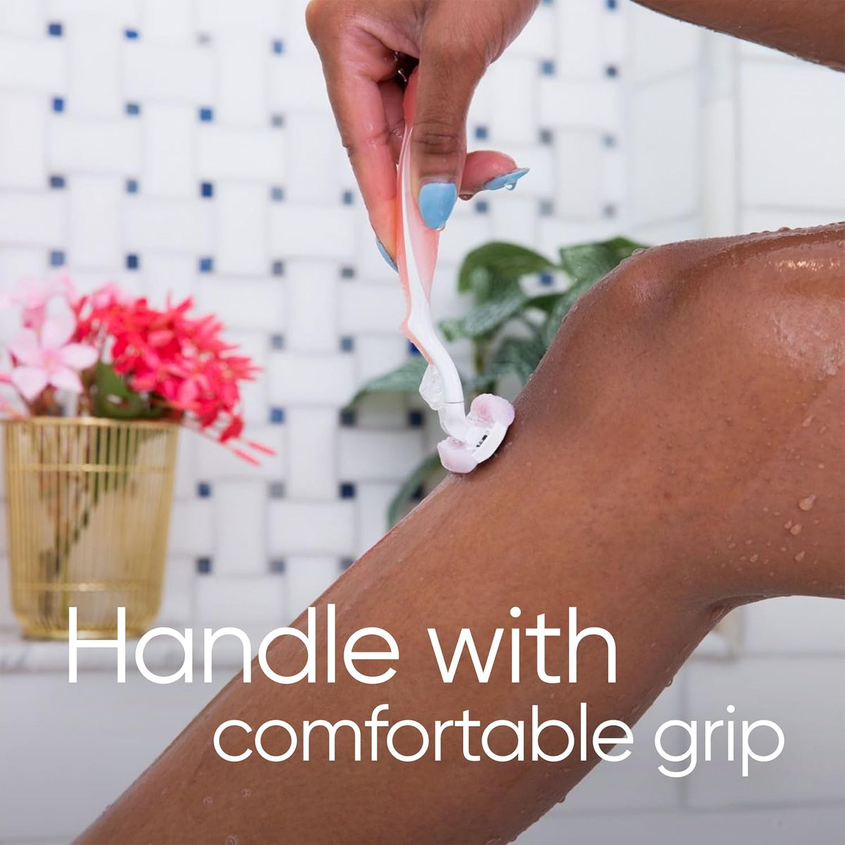 Gillette Venus ComfortGlide Women’s Razor with 3 Refill Cartridges