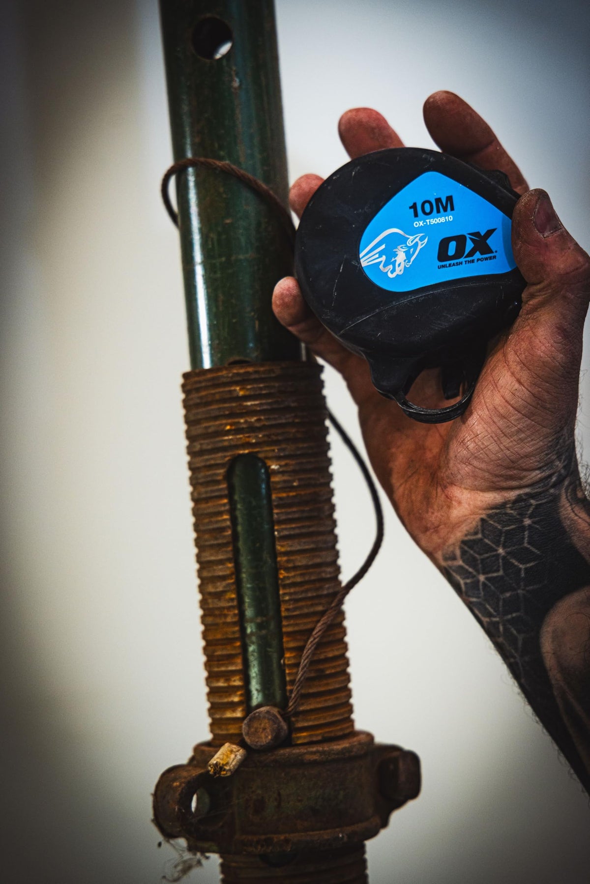 OX Trade 8m Tape Measure Twinpack - Metric & Imperial, Nylon Coated Blade