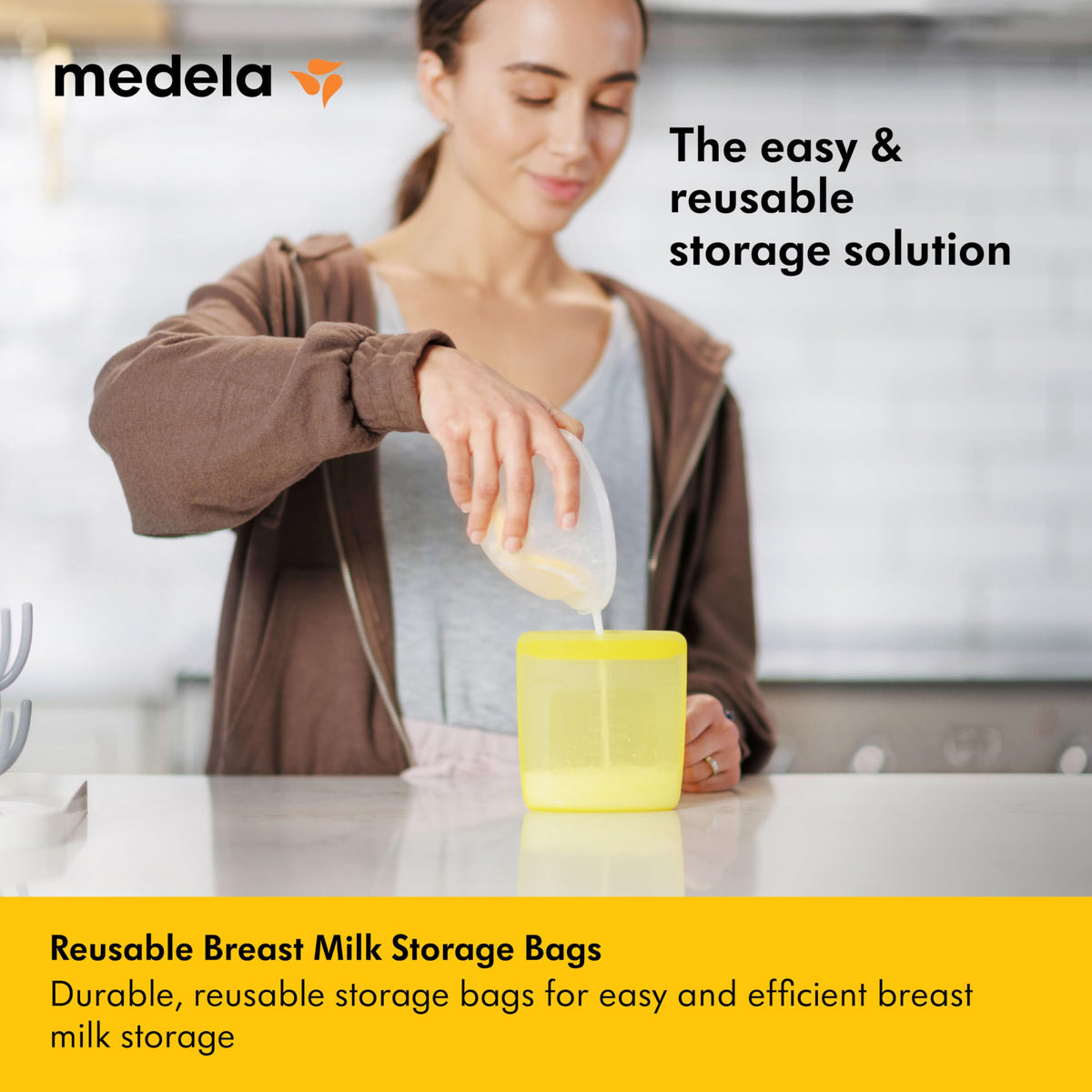 Medela Easy Pour Disposable Breastmilk Storage Bags, 210 ml Capacity, Leakproof Design with Milk Protection, Made Without BPA, Pack of 50