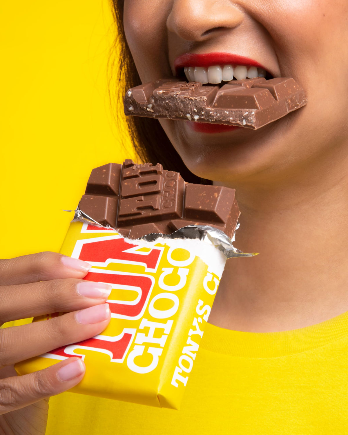Tony's Chocolonely Milk Chocolate Bar - 180g Belgian Fairtrade Chocolate, Gift, 32% Cocoa, Vegetarian