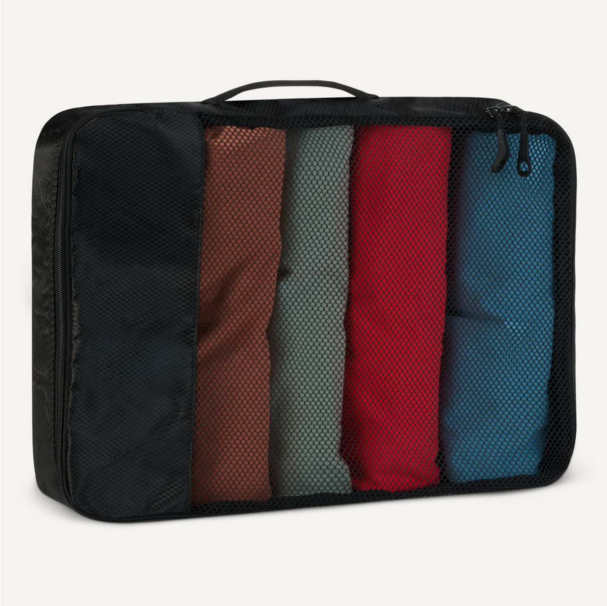 Amazon Essentials 4-Piece Packing Cubes Travel Accessories Set, Luggage Organiser with Double Zip, Mesh Top, 100% Polyester, Medium, Black (Previously Amazon Basics)
