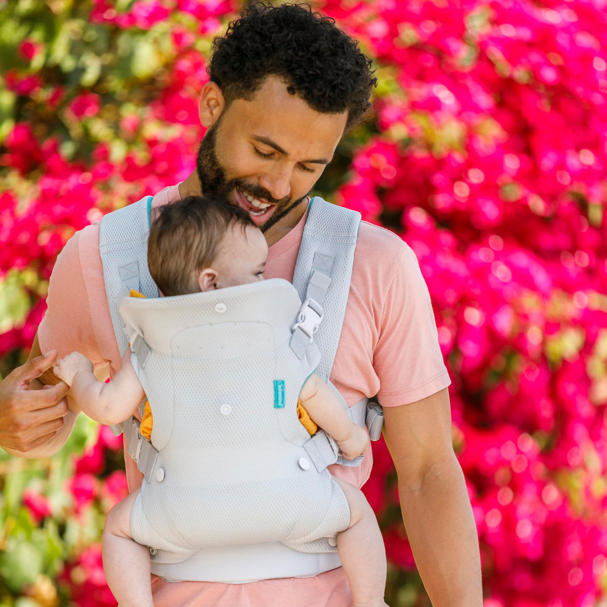 Infantino Flip Advanced 4-in-1 Baby Carrier - Ergonomic, Convertible, Face-in and Face-Out Front and Back Baby Carrier for Newborn to Toddler 3,6-14,5kg, Grey