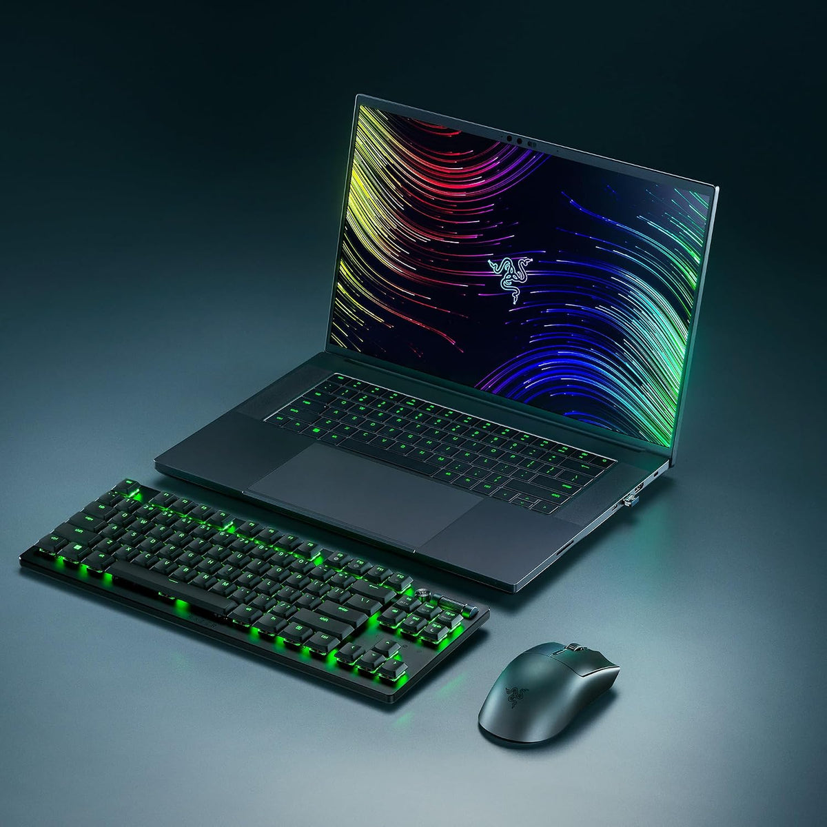 Razer Viper V3 HyperSpeed - Wireless Esports Mouse (Focus Pro 30K Optical Sensor, Up to 280 hours of Battery Life, Mechanical Mouse Switches Gen-2, 4000 Hz Wireless Polling Rate) Black