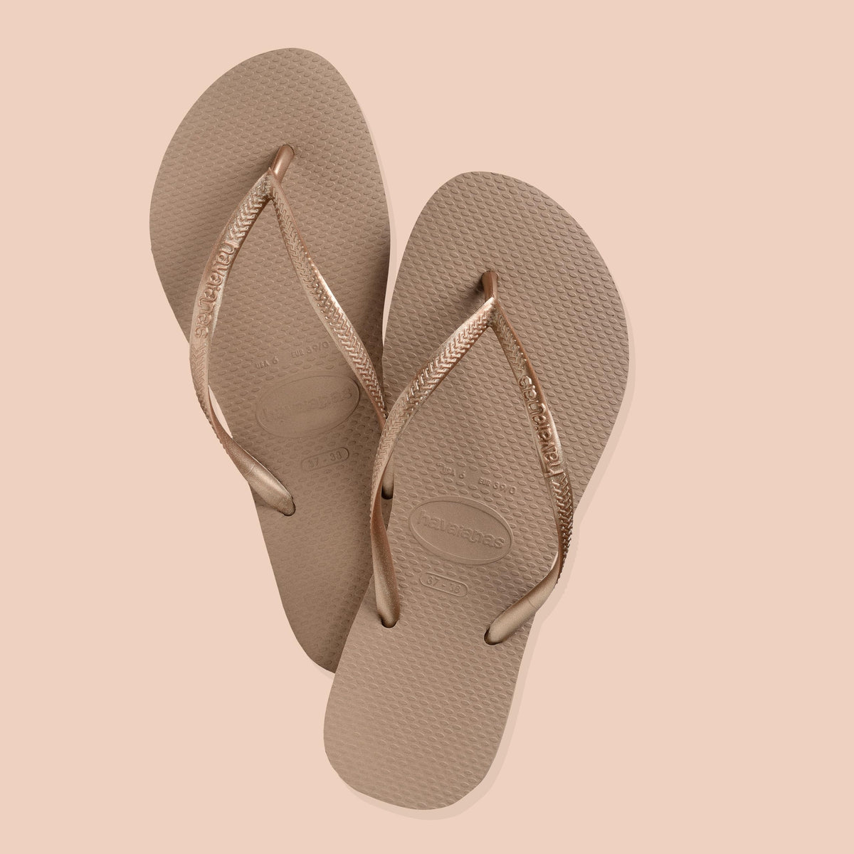 Havaianas - Slim, Stylische, Robuste und Vielseitige Badelatschen für Frauen mit Texturierten Sohlen für Grip und Halt