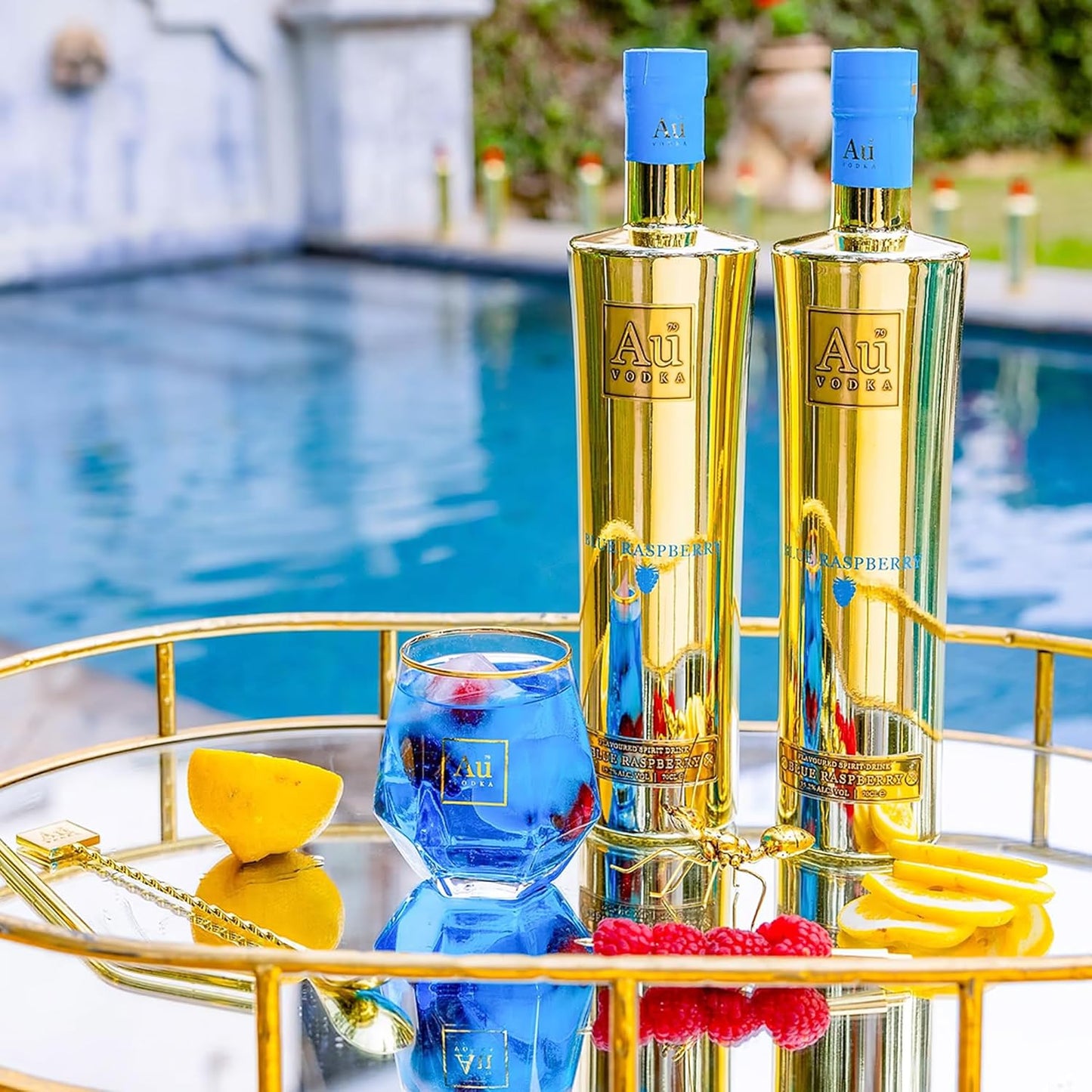 Au Vodka Gift Set - Blue Raspberry Flavoured Vodka 5cl Miniature & Diamond Cut Gold Glass - Official Licensed - Fathers Day, Birthday Gifts for Men and Women - Handcrafted In The UK, Alcohol Gift Set