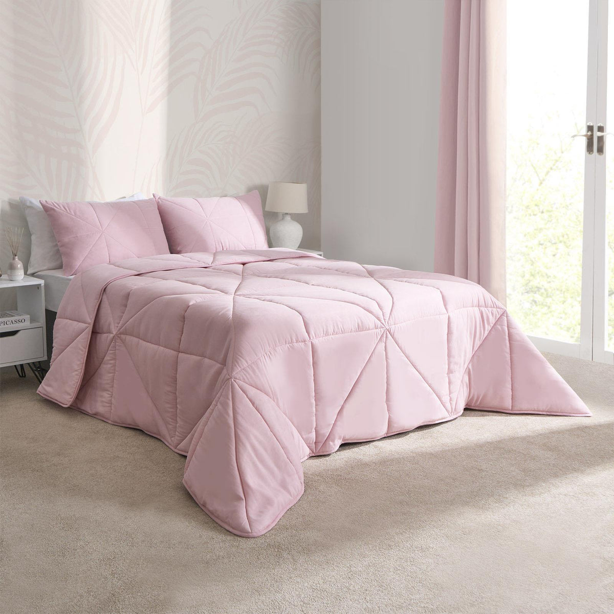 OHS Coverless Duvet Geo Quilted 7.5 TOG Bedding Set with Pillowcase Double King