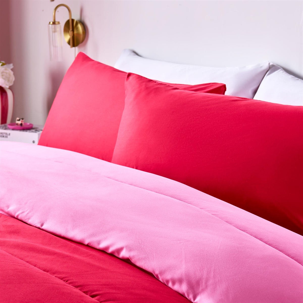 OHS Coverless Duvet & Pillowcase 10.5 Tog Bedding Set Easy Care Reversible