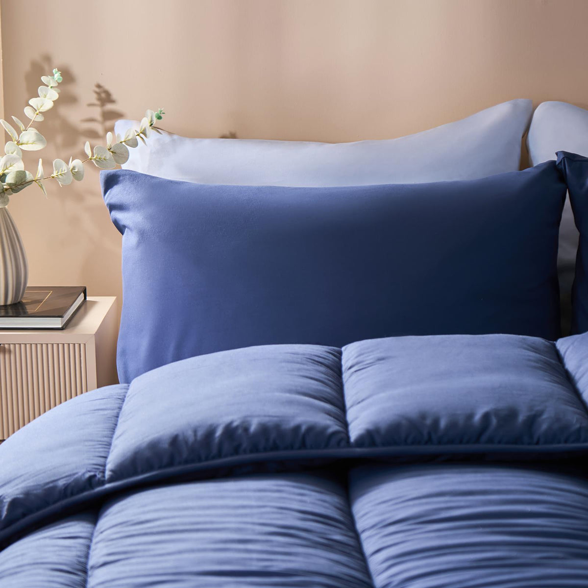 OHS Coverless Duvet & Pillowcase 10.5 Tog Bedding Set Easy Care Reversible