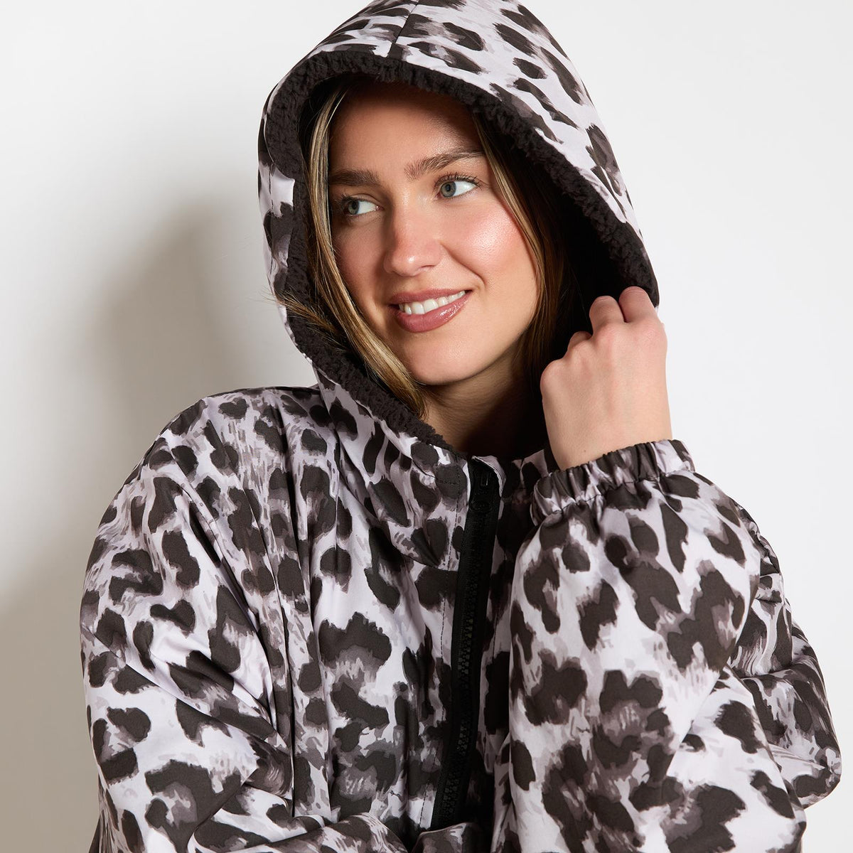 OHS Drying Changing Robe Sherpa Lined Water Resistant Oversize Coat Adults Kids