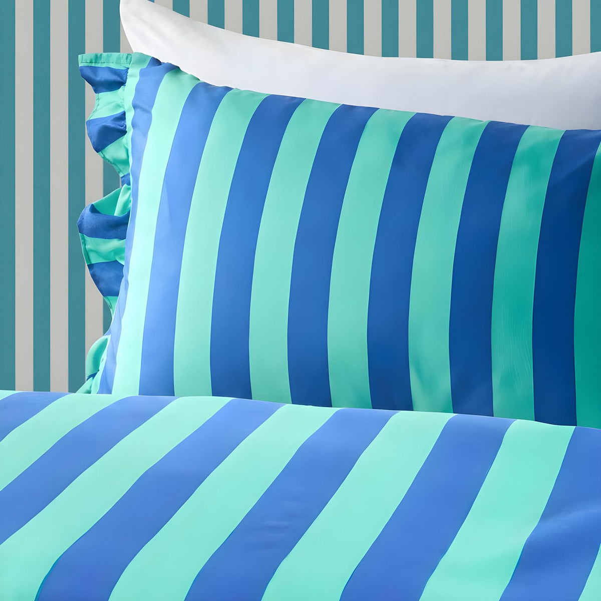 Frill Duvet Cover Bedding Set Pillowcase Stripe Quilt Luxury Double King Size