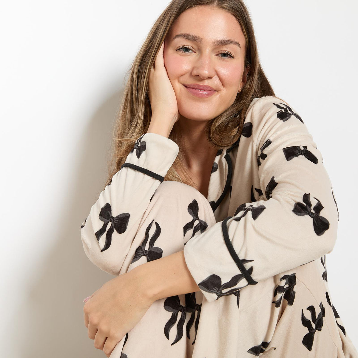 OHS Bows Pyjama Set Womens Button Through Baby Fleece Loungewear Nightwear